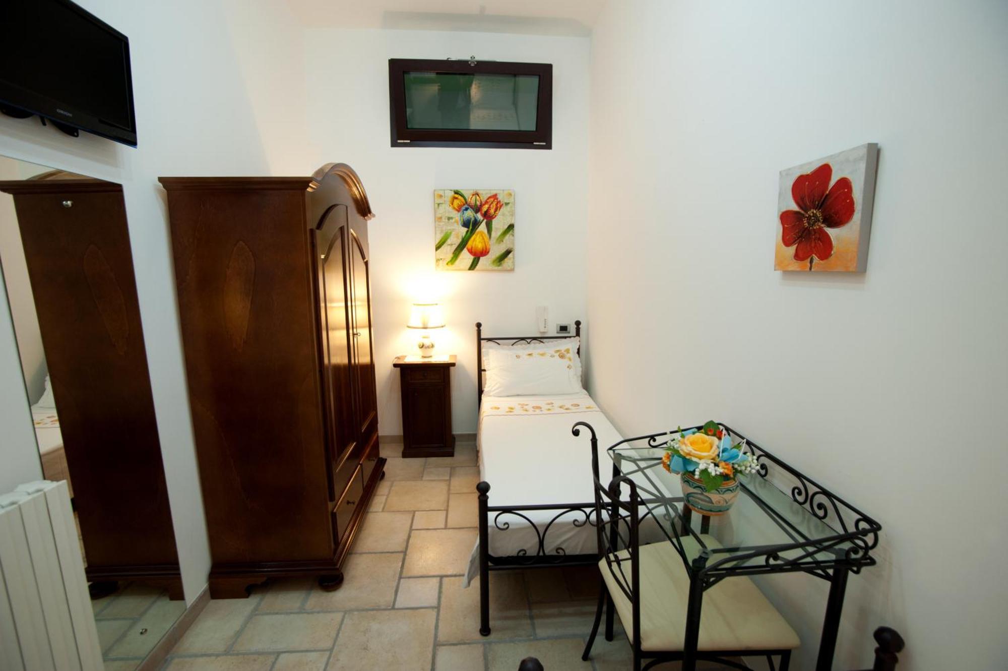 B&B Anxa กัลลีโปลี ห้อง รูปภาพ